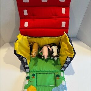 Oskar & Ellen Barn Soft Fabric playset includes Fabric Animals